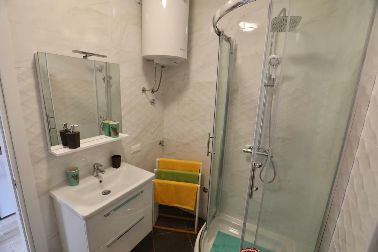 Meridiens Dubrovnik Bagian luar foto